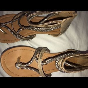 sandals